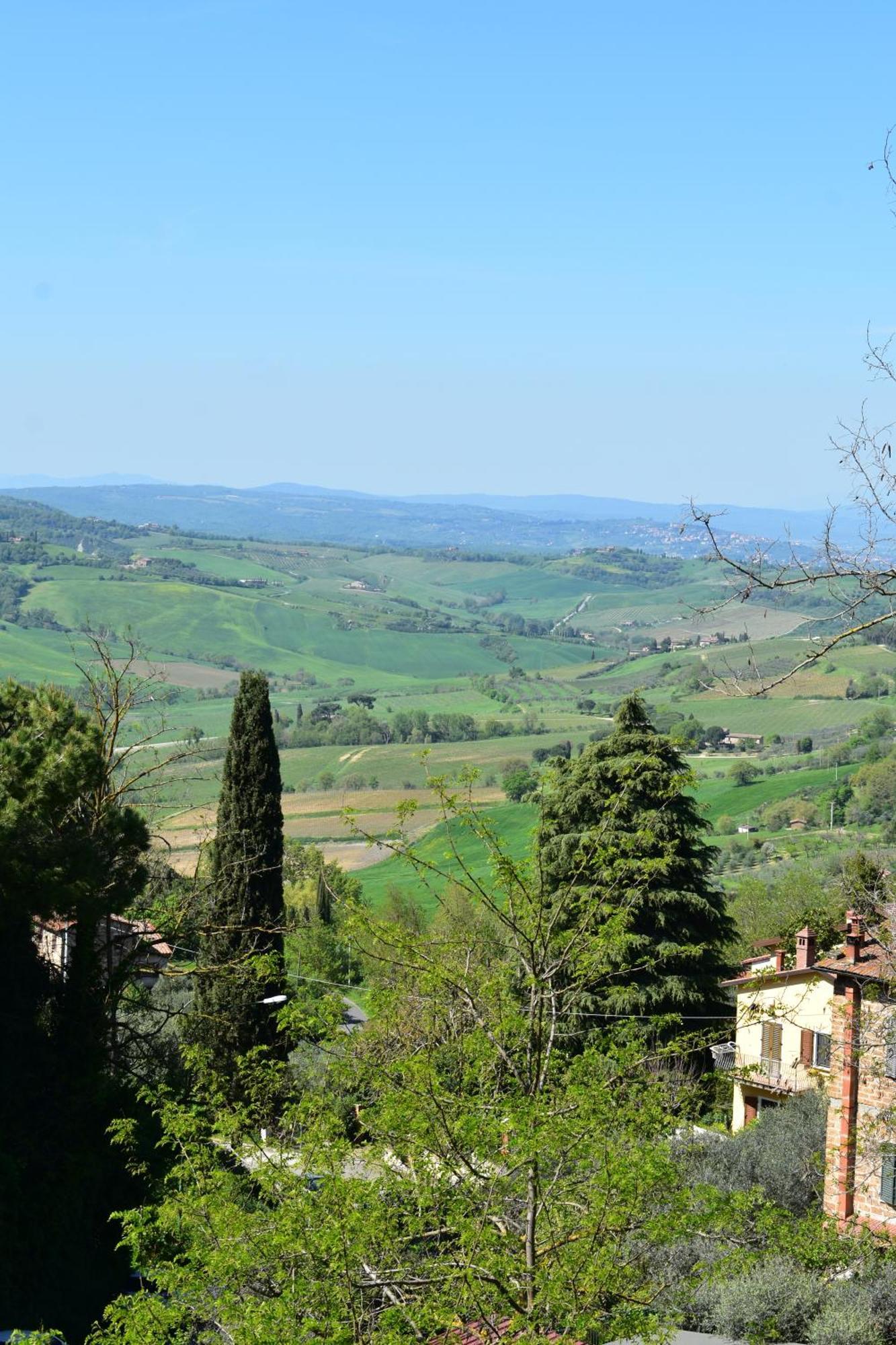 Ciliano 16 Apartment Montepulciano